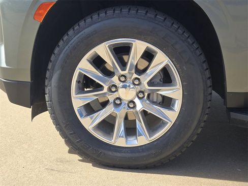 Used 2023 Chevrolet Tahoe Premier image 28