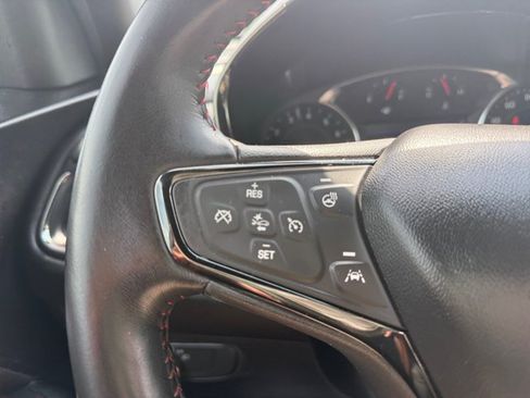 Used 2022 Chevrolet Equinox RS w/ Infotainment Package AWD/4WD image 17
