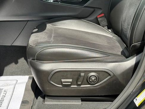 Used 2024 Jeep Grand Cherokee Altitude image 14