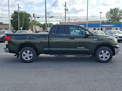 Used 2013 Toyota Tundra 4x4 Double Cab w/ SR5 Pkg image 4
