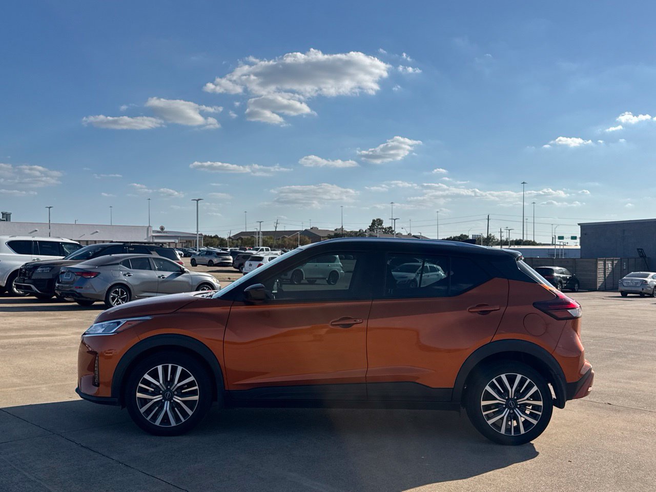 Used 2024 Nissan Kicks SV FWD image 16