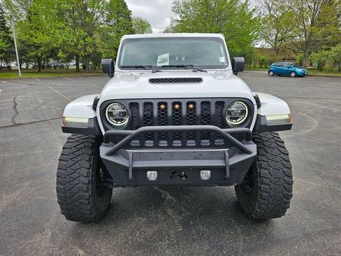Used 2022 Jeep Gladiator Mojave w/ LED Lighting Group AWD/4WD image 9