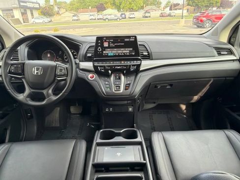 Used 2025 Honda Odyssey EX-L image 17