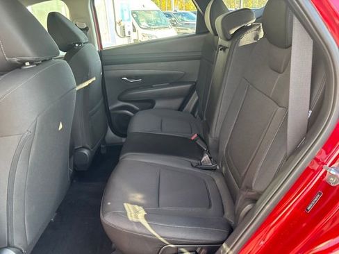 New 2026 Hyundai Tucson SE image 13