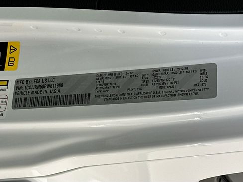 Used 2023 Jeep Wrangler Unlimited w/ Cold Weather Group image 12