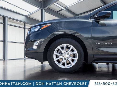 Used 2020 Chevrolet Equinox LT FWD image 29