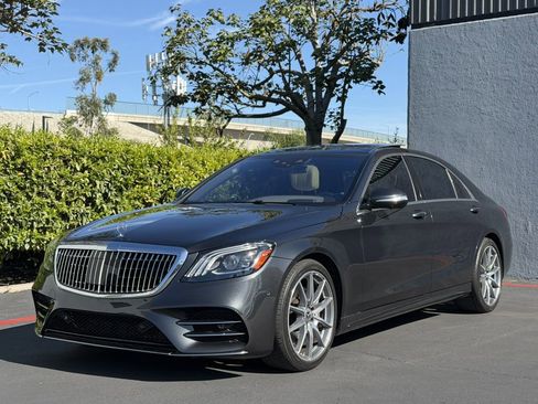 Used 2018 Mercedes-Benz S 560 Sedan image 5