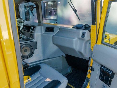 Used 1998 HUMMER H1 4-Door Open Top image 77