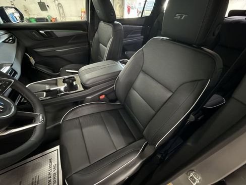 New 2026 Buick Enclave Sport Touring image 53