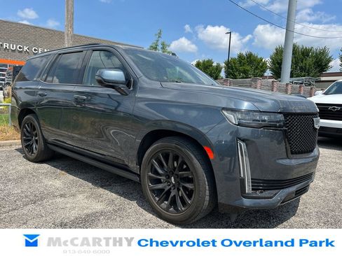 Used 2021 Cadillac Escalade Sport w/ Driver Assist Tech Package AWD/4WD image 1
