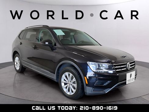 Used 2018 Volkswagen Tiguan S image 1