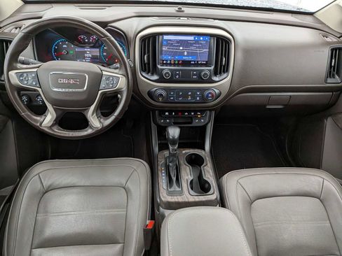 Used 2022 GMC Canyon Denali AWD/4WD image 16