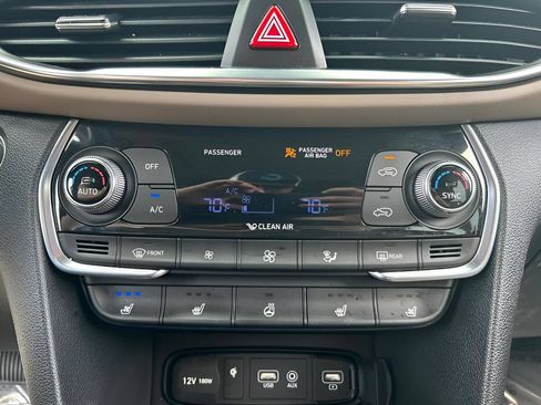 Used 2020 Hyundai Santa Fe Limited w/ Cargo Package FWD image 15