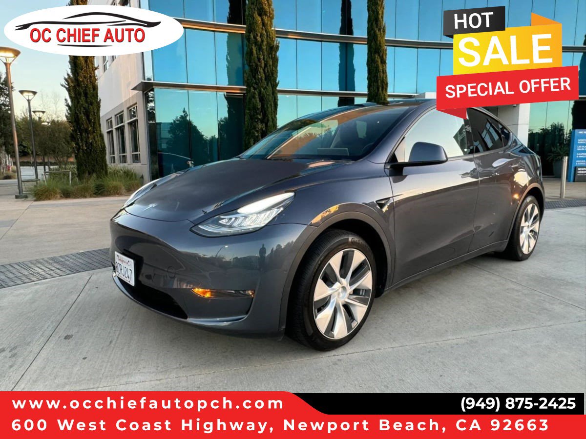 Used 2023 Tesla Model Y Long Range AWD/4WD image 1