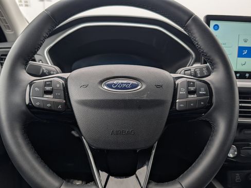 Used 2025 Ford Escape Platinum image 26