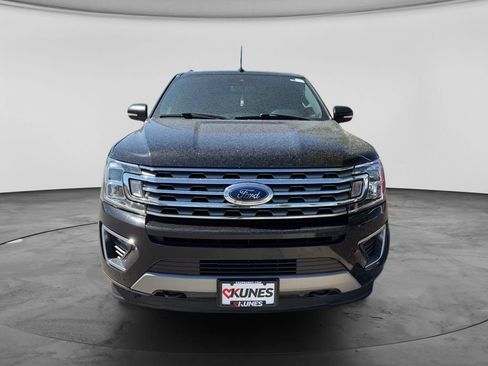 Used 2019 Ford Expedition Limited w/ Equipment Group 301A AWD/4WD image 3
