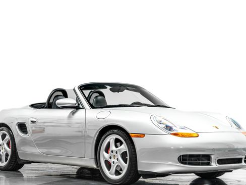 Used 2000 Porsche Boxster S RWD image 31