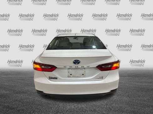 Used 2021 Toyota Camry LE FWD image 10