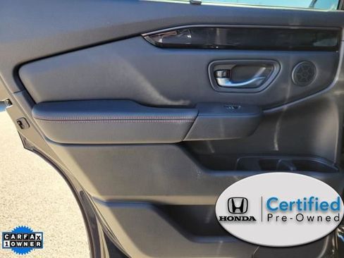 Certified 2025 Honda Pilot TrailSport image 11