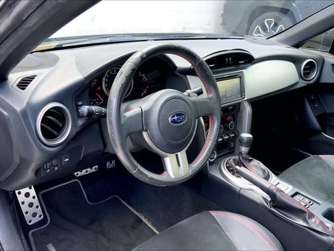 Used 2014 Subaru BRZ Limited RWD image 2