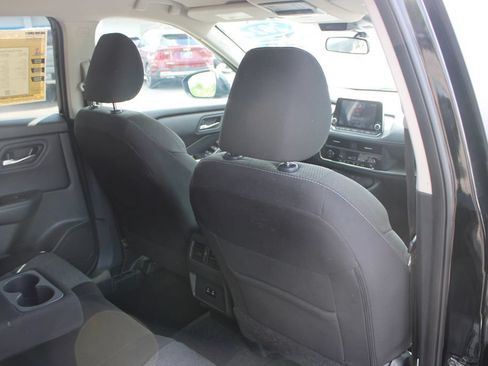 Used 2024 Nissan Rogue SV AWD/4WD image 33
