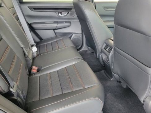 Used 2025 Honda CR-V Sport-L image 6