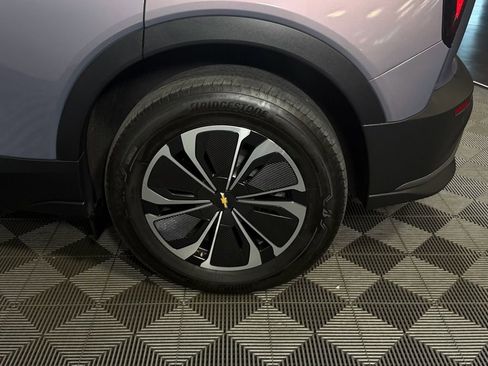 Used 2024 Chevrolet Blazer EV LT image 12