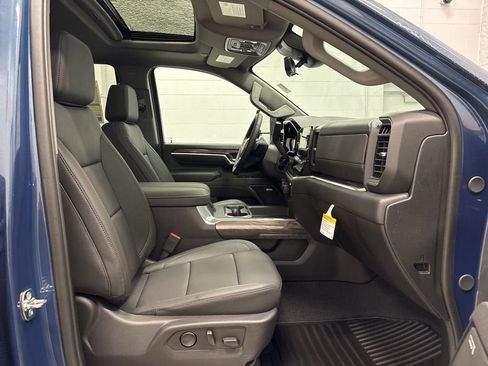 New 2026 Chevrolet Silverado 3500 LTZ w/ LTZ Plus Package AWD/4WD image 40