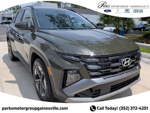 Certified 2025 Hyundai Tucson SEL FWD image 1