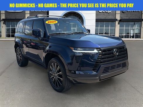 Used 2025 Lexus GX 550 w/ Accessory Package (2T) image 1