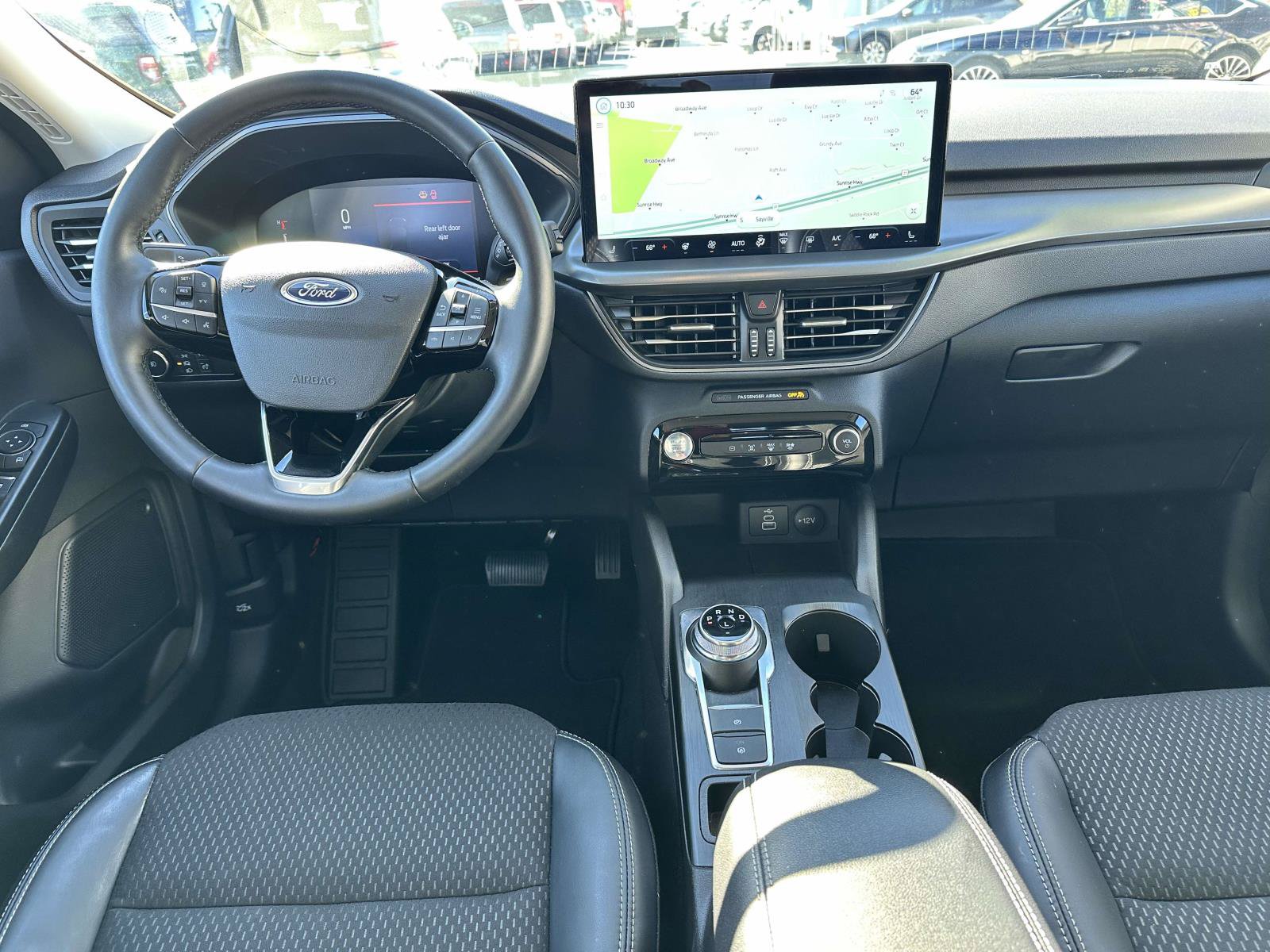 Used 2025 Ford Escape SE FWD image 16