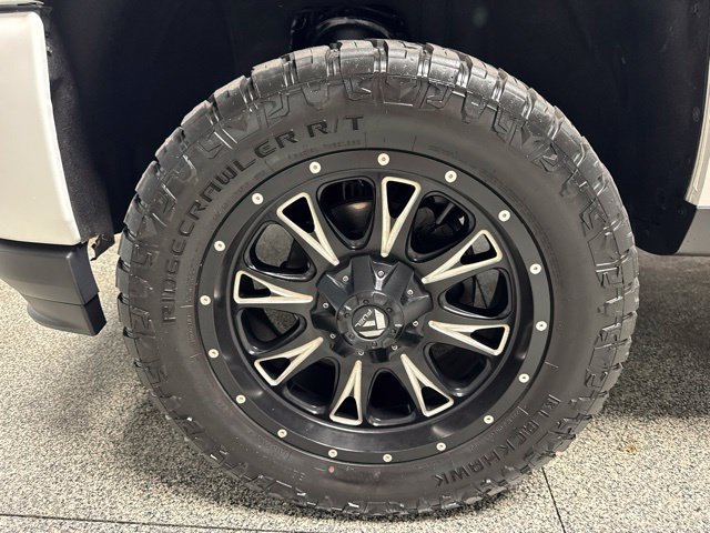 Used 2018 Chevrolet Silverado 1500 LT w/ All Star Edition AWD/4WD image 4