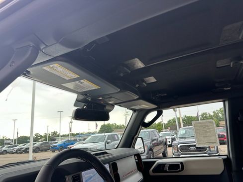 New 2026 Ford Bronco Outer Banks w/ Sasquatch Package AWD/4WD image 26
