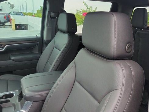 Used 2026 GMC Sierra 1500 SLT w/ SLT Premium Plus Package RWD image 7