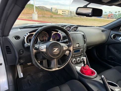 Used 2020 Nissan 370Z Sport Coupe 2D image 17