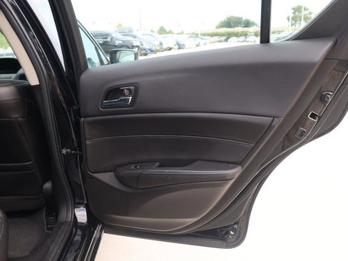 Used 2014 Acura ILX w/ Premium Package image 16