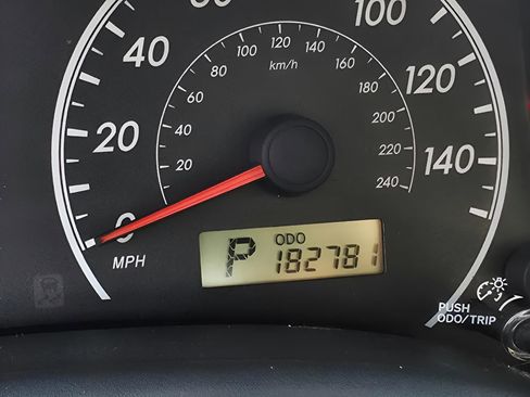 Used 2013 Toyota Corolla image 23