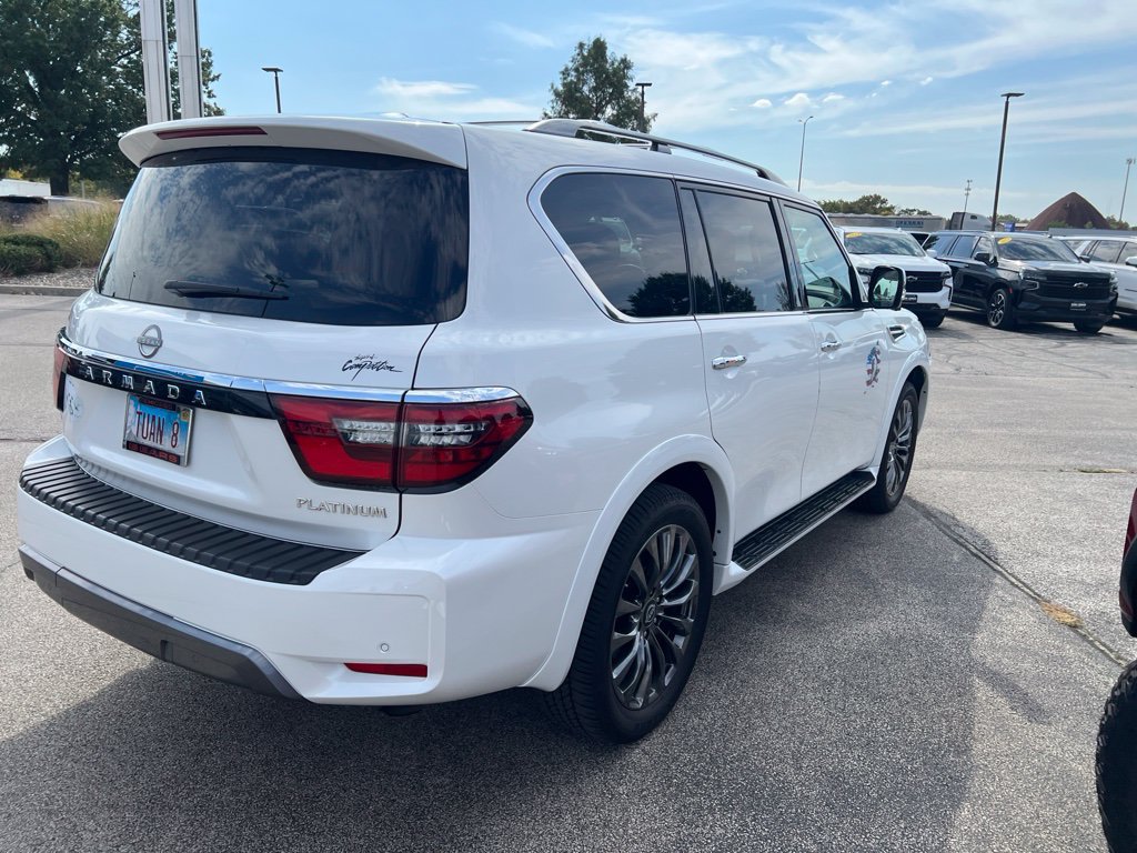 Used 2024 Nissan Armada Platinum w/ Captain's Chairs Package AWD/4WD image 3