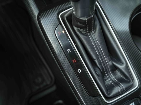 Used 2024 Honda Civic Touring image 29