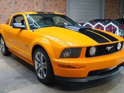 Used 2008 Ford Mustang GT Premium RWD image 21