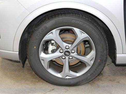 Used 2024 Ford Escape ST-Line image 49