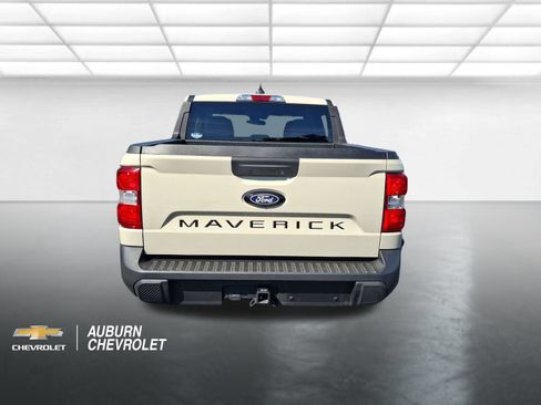 Used 2025 Ford Maverick XL FWD image 4