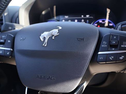 Used 2023 Ford Bronco Sport Outer Banks AWD/4WD image 19
