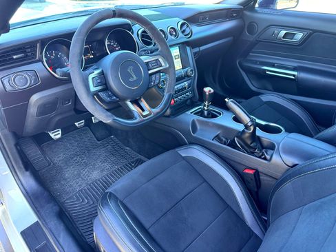 Used 2018 Ford Mustang Shelby GT350 w/ Convenience Package image 19