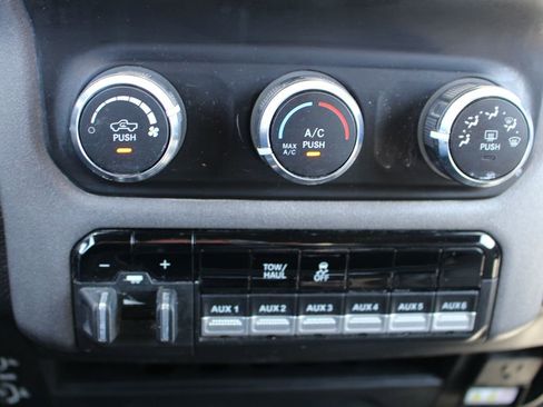Used 2021 RAM 2500 Tradesman RWD image 31