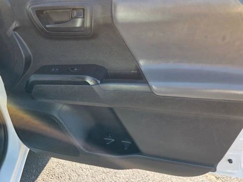 Used 2021 Toyota Tacoma SR image 28