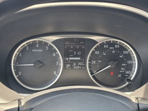 Used 2024 Nissan Kicks S FWD image 18