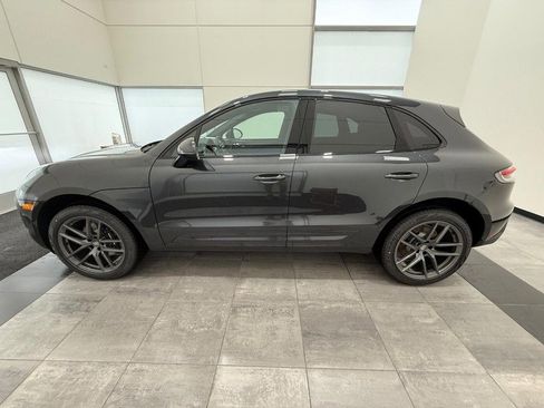 New 2025 Porsche Macan image 2