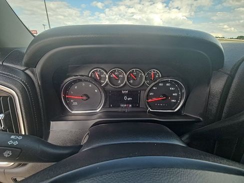 Used 2020 Chevrolet Silverado 2500 LT w/ Z71 Off-Road Package image 19