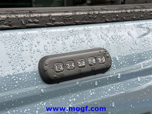 Certified 2021 Ford Bronco Big Bend w/ Sasquatch Package image 36